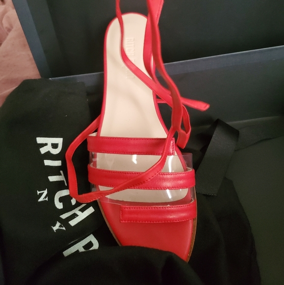 Sandals - Picture 4 of 4